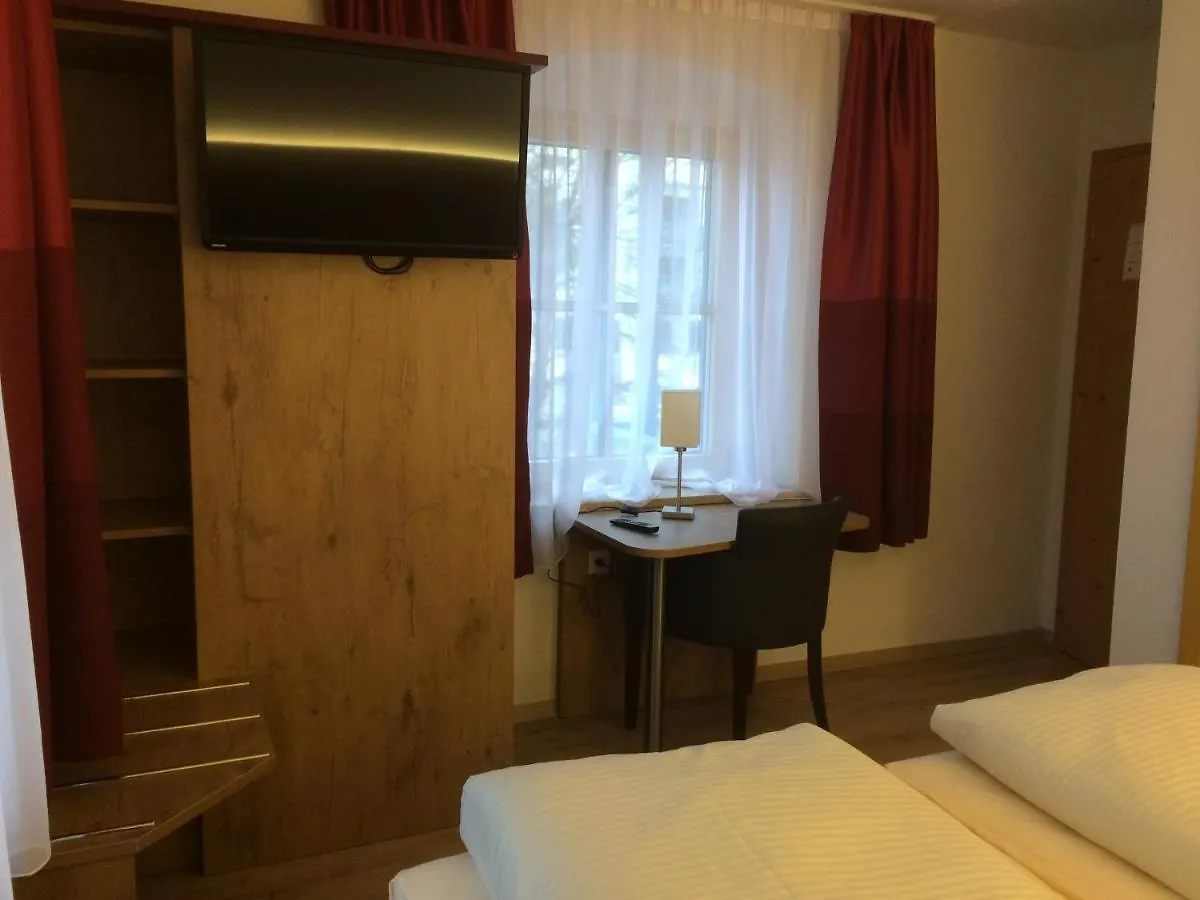 Inn Pension Alter Wirt Enkering Germany