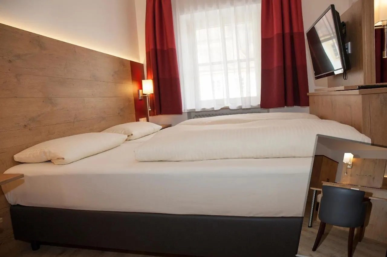 Inn Pension Alter Wirt Enkering